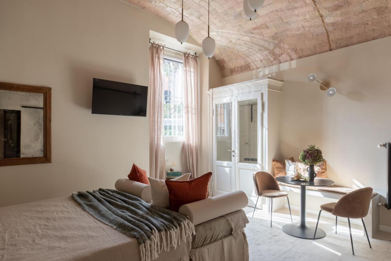 Iflat Luxury And In The Heart Of Trastevere Appartement *