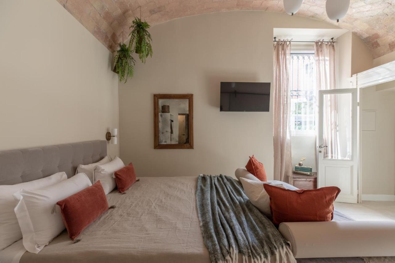 Iflat Luxury And In The Heart Of Trastevere Appartement *